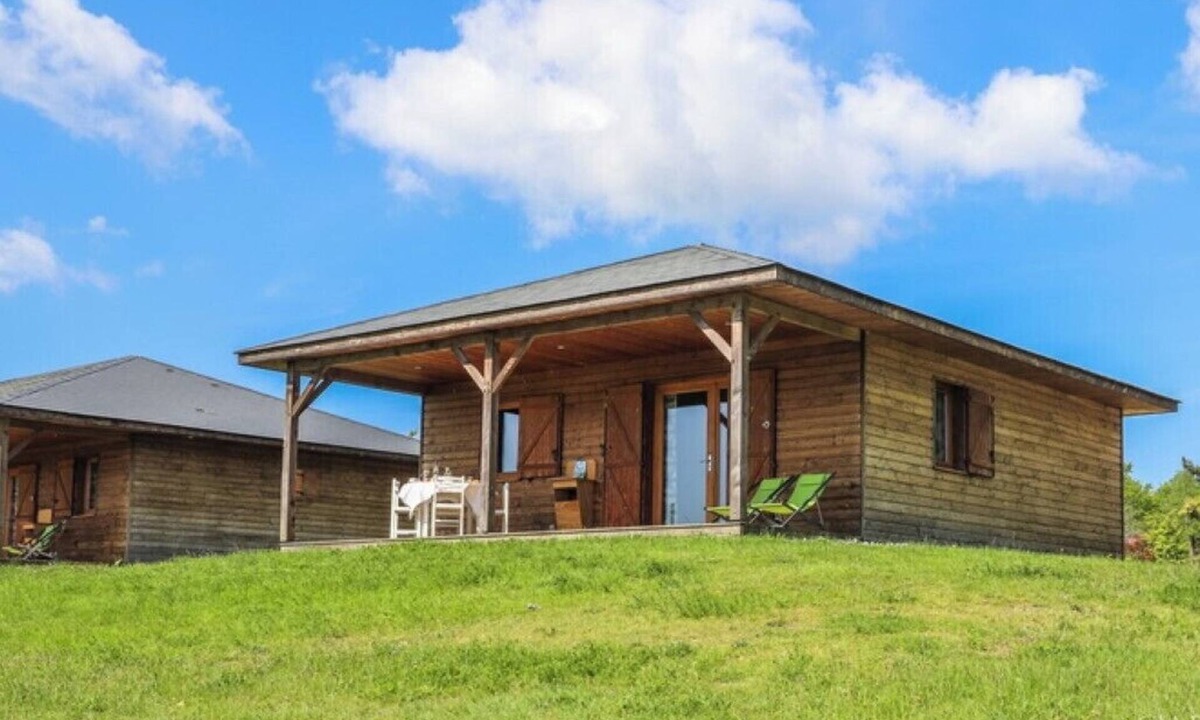 Meyrignac-l'Eglise Ski Chalet | Le Dom des Monédières Ch 3P6