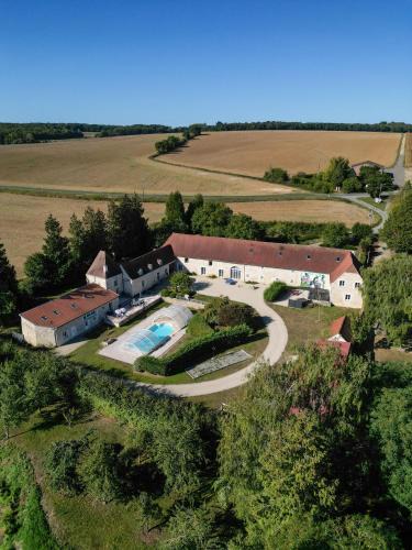 Coulonges-Cohan House | Le Domaine d'Ailleurs