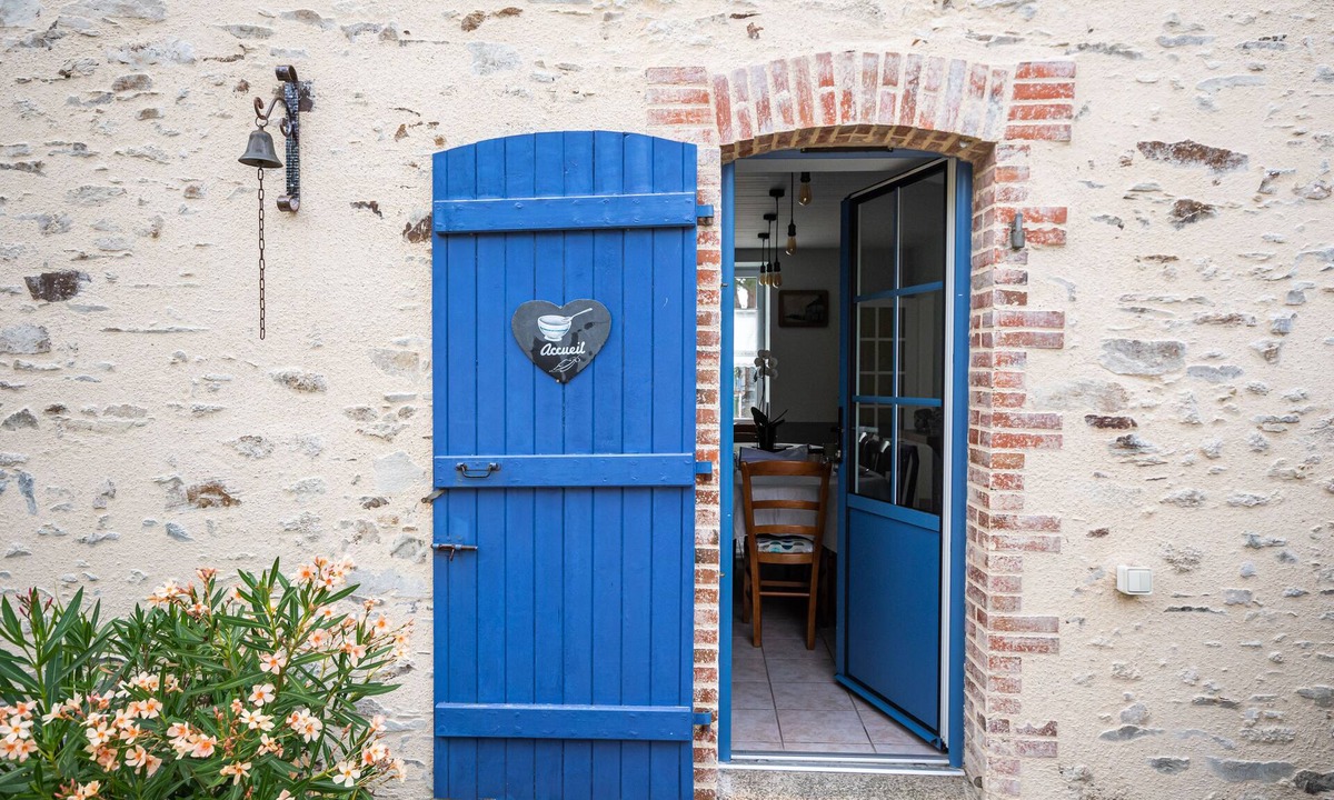 Bouffere House | Le Domaine des Écoliers