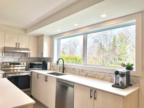 Saint-Faustin-Lac-Carre Apartment | Le domaine du Sous-bois - Près de tout !