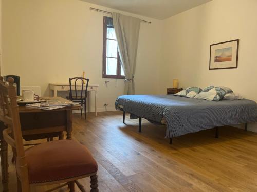 Le Dorat House | Le Dorat Bright & Quiet