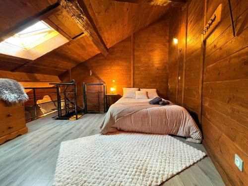 Ax-les-Thermes Apartment | Le Douillet des Pyrénées, Luxury Chalet Home
