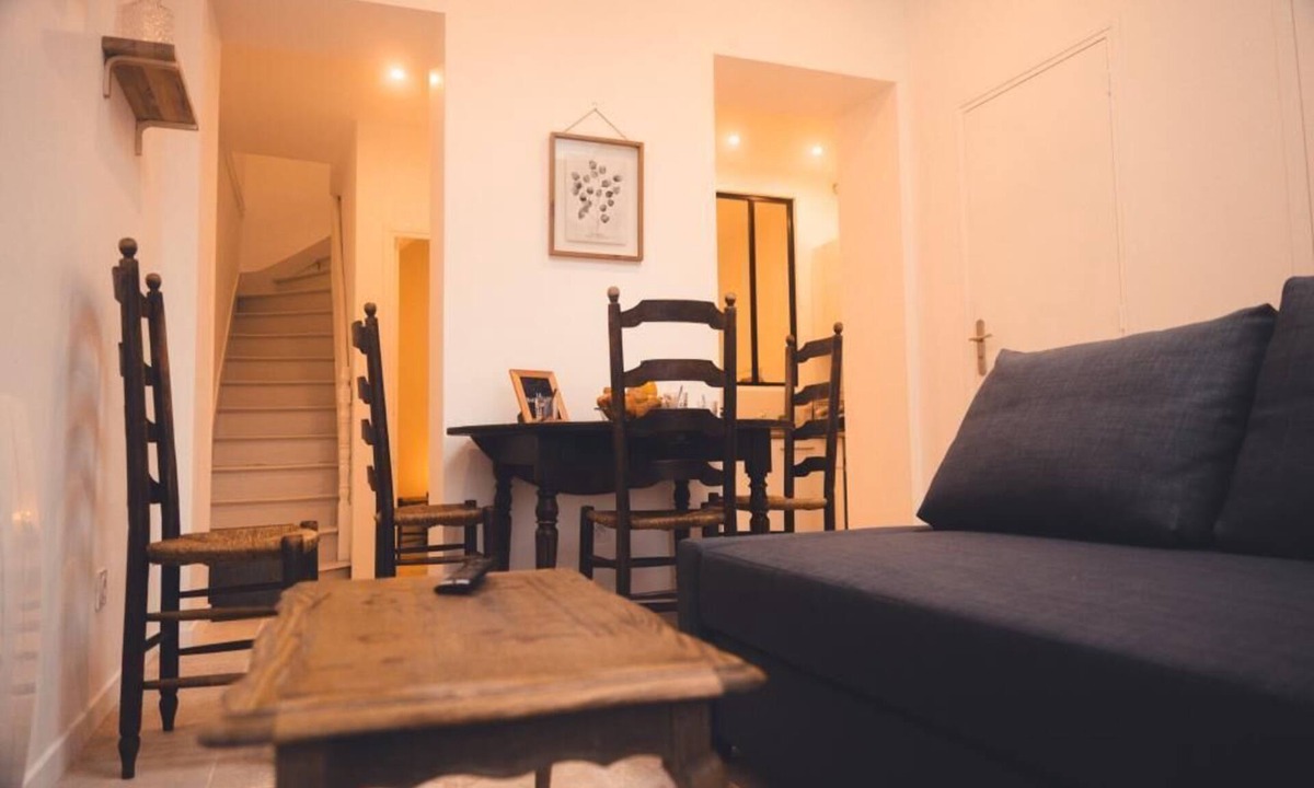 La Fuye-Velpeau Apartment | Le Duplex "baudelaire"