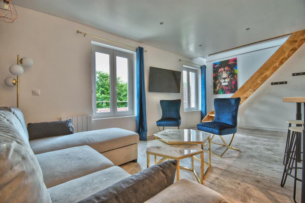 Maintenon Apartment | * Le Duplex *