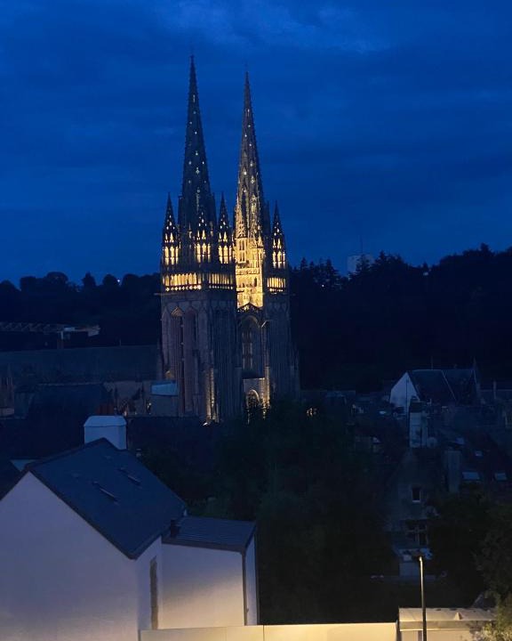 Quimper Apartment | Le duplex Saint-Corentin - Hyper Centre - Parking Privé