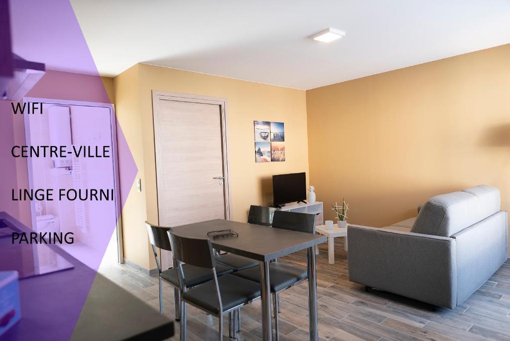 La Roche-sur-Yon Apartment | Le Fabre 2 - Agréable T2 - proche hypercentre et hôpital - Wifi - Parking