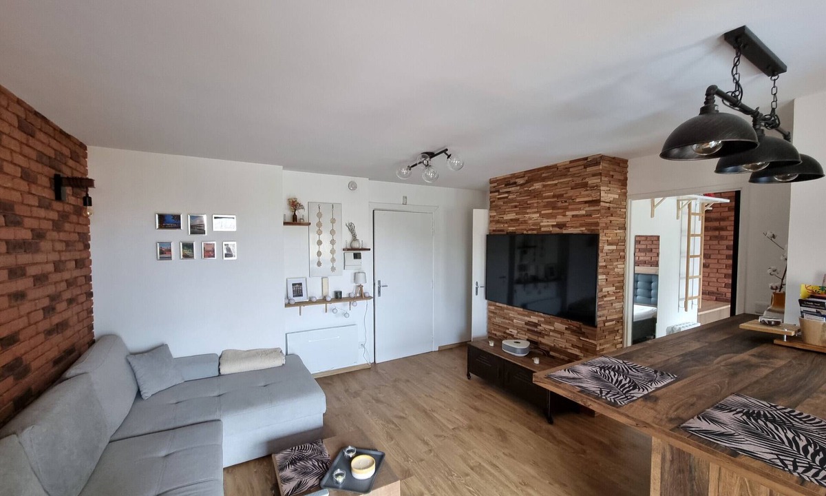 Guilhemery Apartment | Le Factory - appartement 4p avec Balcon et Piscine