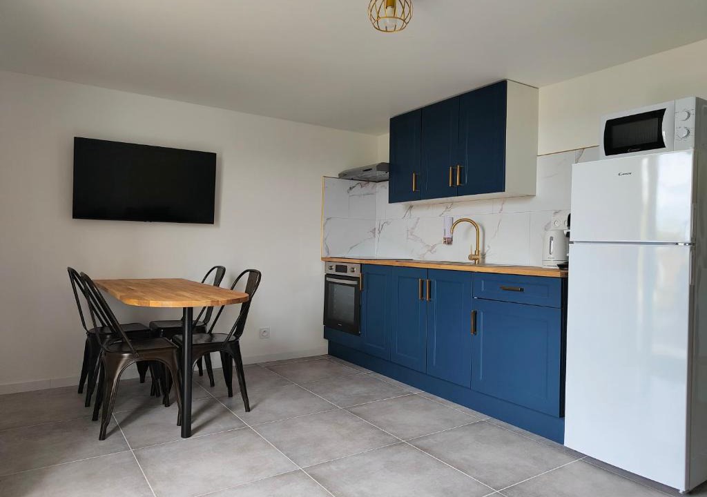Pouzauges Apartment | Le FAYA