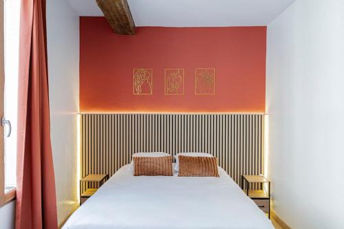 Bourgogne Apartment | Le Feu de Bois - Appartement chaleureux au cœur D'Orléans