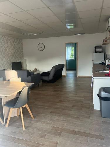 Bogny-sur-Meuse House | Le feuillu Bogny-sur-Meuse