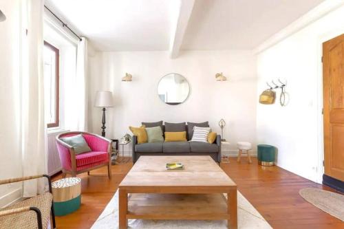 Sainte-Foy-les-Lyon Apartment | Le Fidésien