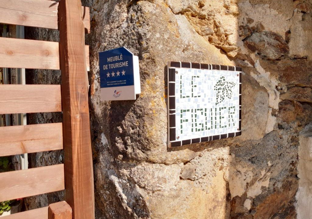 Le Lindois House | Le Figuier