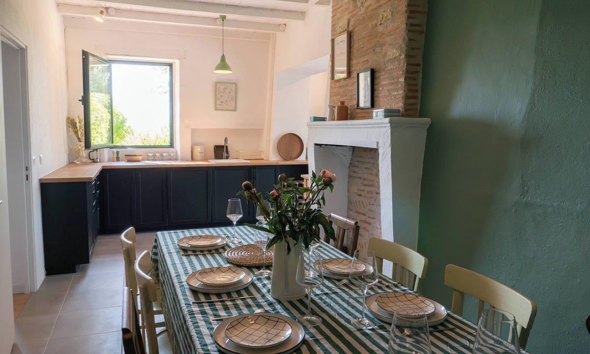 Port-Sainte-Foy-et-Ponchapt House | Le petit Santafé