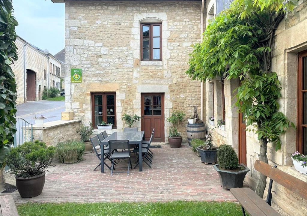 Chemery-sur-Bar House | Le gÎte d'aglaÉ