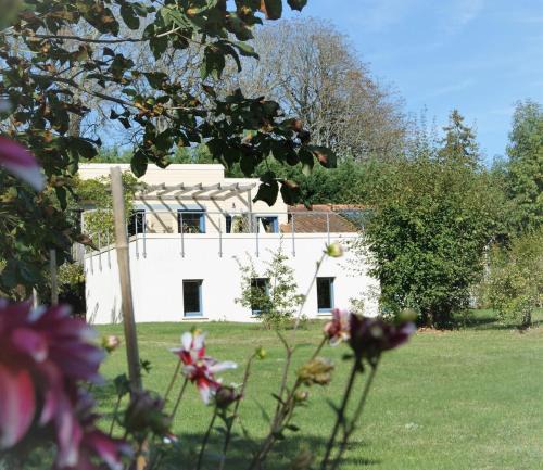 Saint-Pierre-d'Exideuil House | Le gîte des marronniers