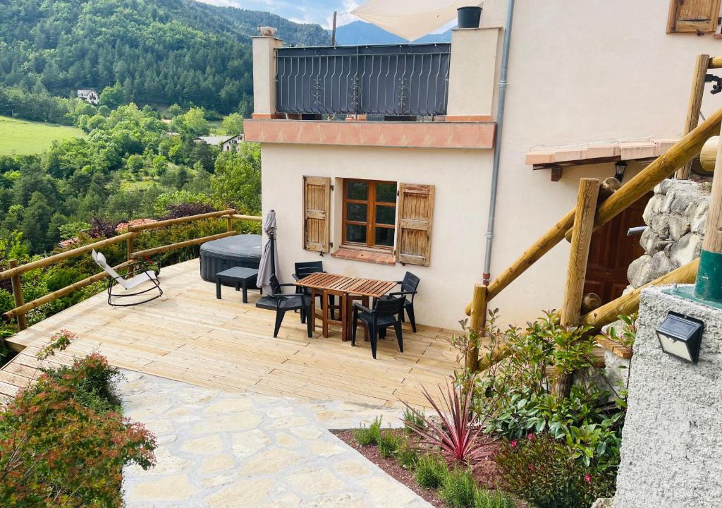 Guillaumes Apartment | Le gîte de château vieux