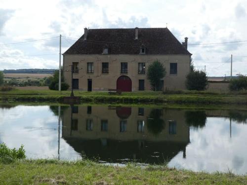 Marolles-sous-Lignieres House | Le gîte de l'écluse