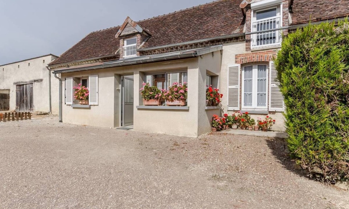 Bourdenay House | Le Gîte de L'orvin - Bourdenay