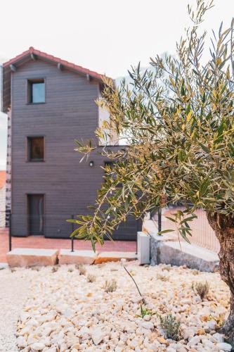 Coubon House | Le gîte de la Bonne Amie