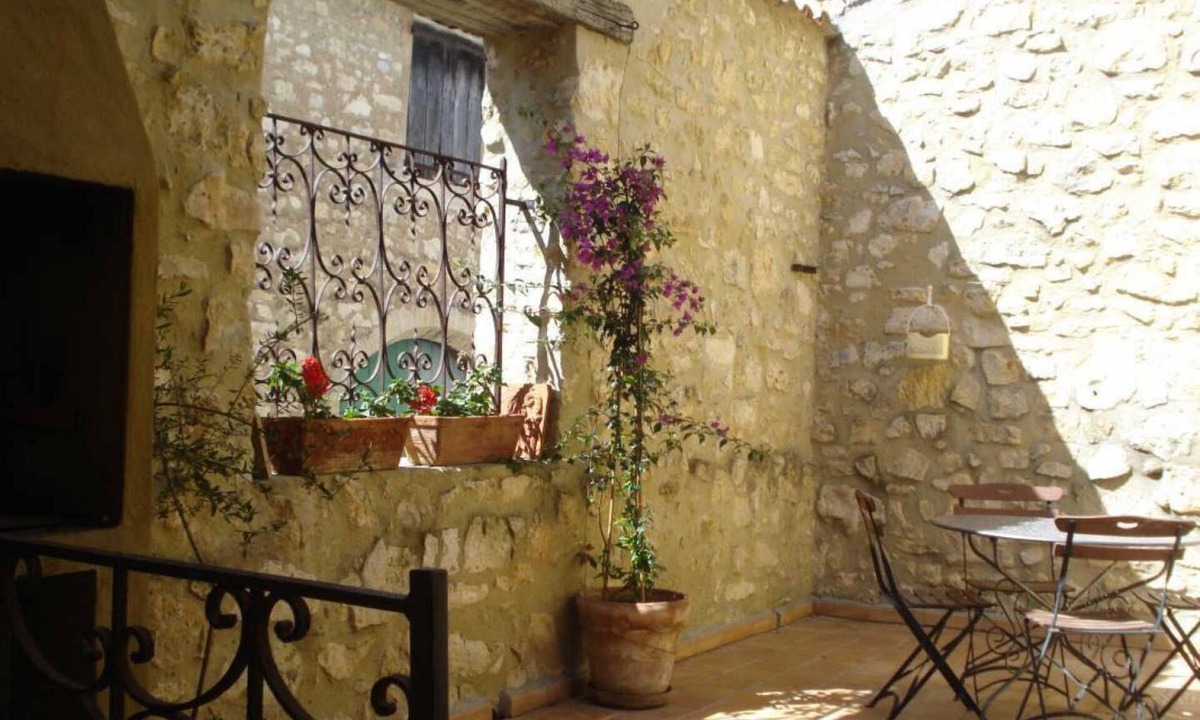 Roquefort-des-Corbieres House | Le Gîte Saint Martin - ROQUEFORT DES CORBIERES