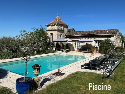 Caylus House | Le Gîte Pérard