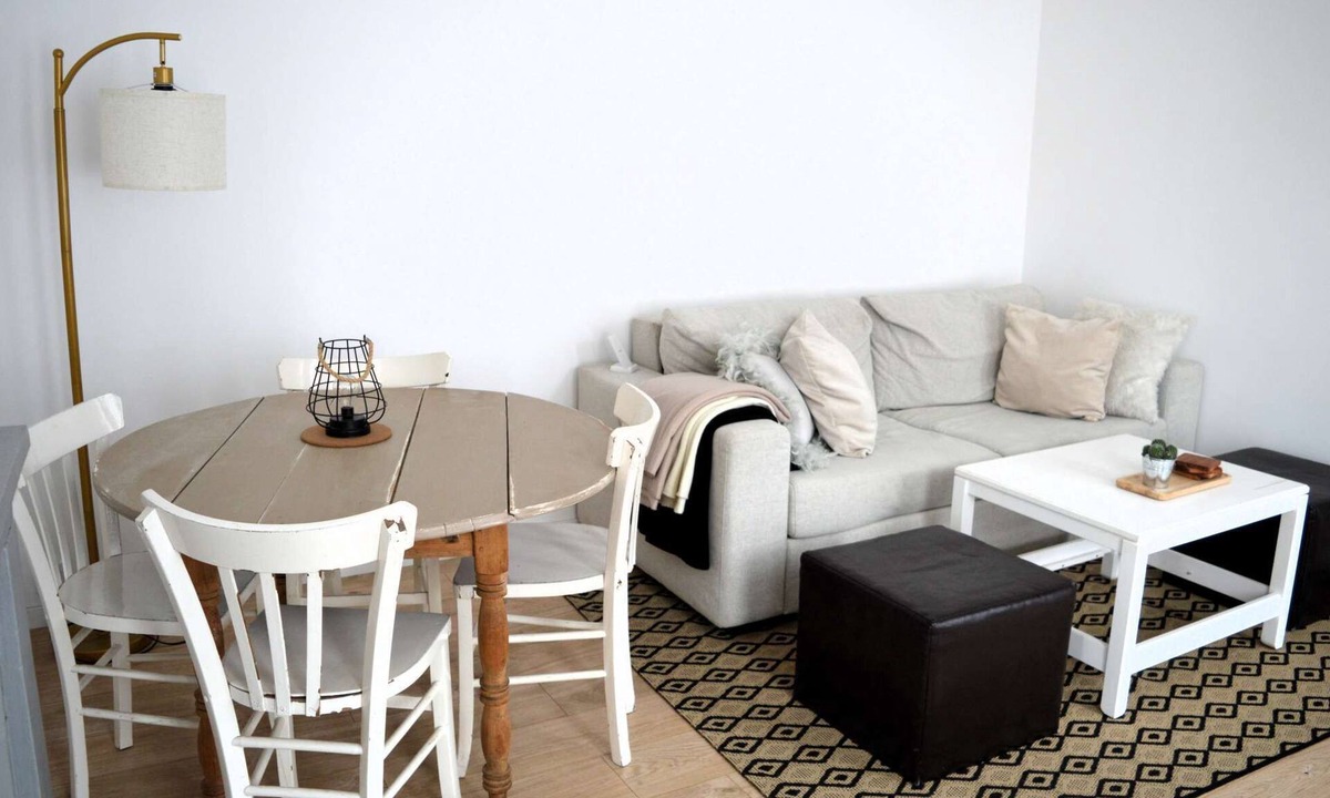 Luc-sur-Mer Apartment | Le Gambetta, 100m de la Plage en Centre Ville