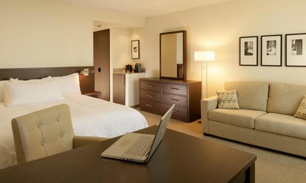 Saint Georges Hotel | le Georgesville
