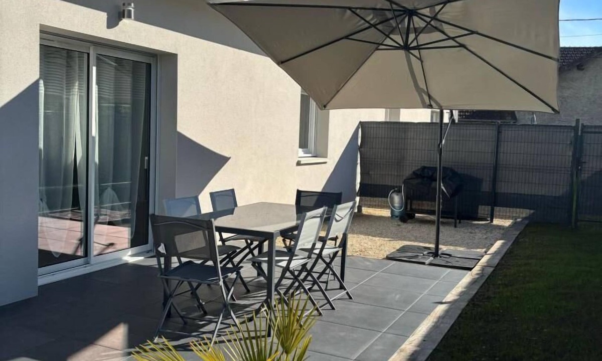 Saint-Pierre-de-Curtille House | LE GITE DU TOUR DU LAC 1