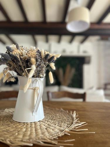 Vire-Normandie House | Le Gite de la Menuiserie