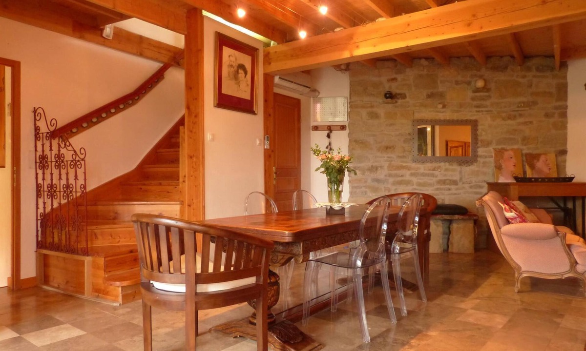 Bouriege House | Le gite des Roy, a large house with air conditioning and private heated pool