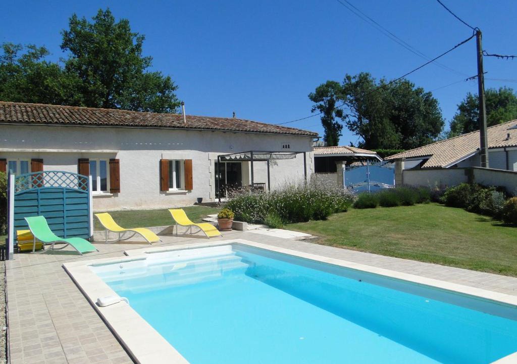 Boresse-et-Martron House | Le gite du gueurlet