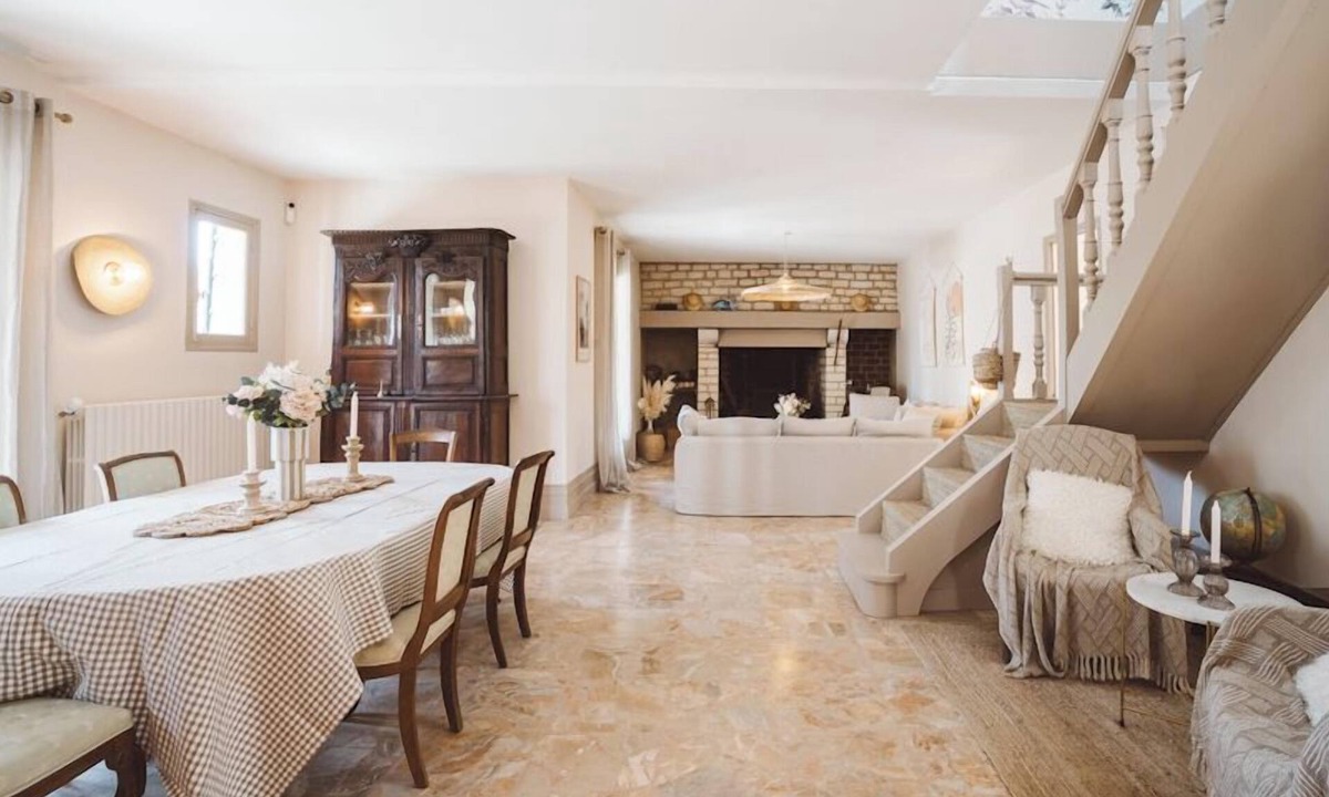 Escoire House | Le Grand Bois