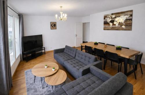 Petit-Colombes Apartment | Le Grand Nid