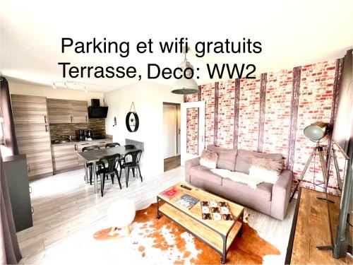 Saint-Nicolas Apartment | Le Green Way, Style Seconde Guerre et terrasse