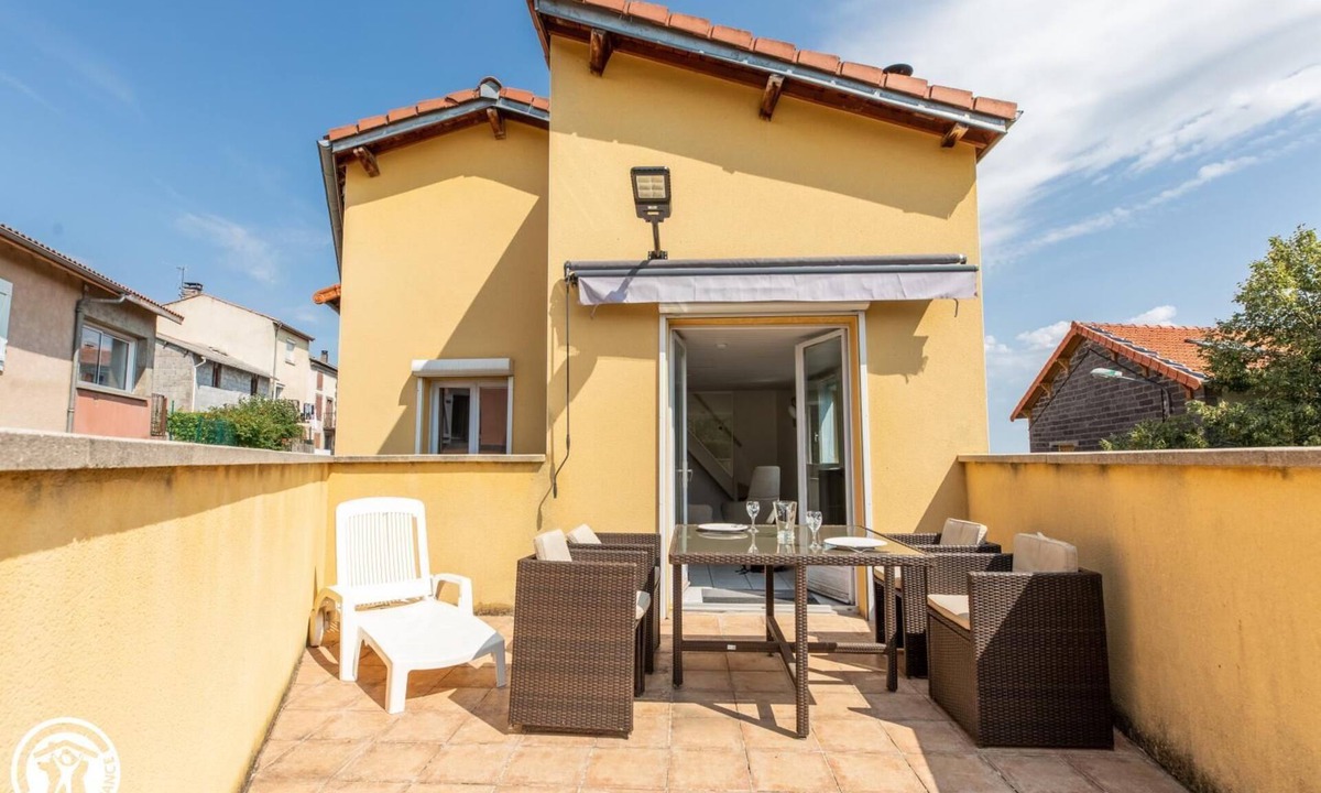 Volvic House | Le Grenetier - Volvic