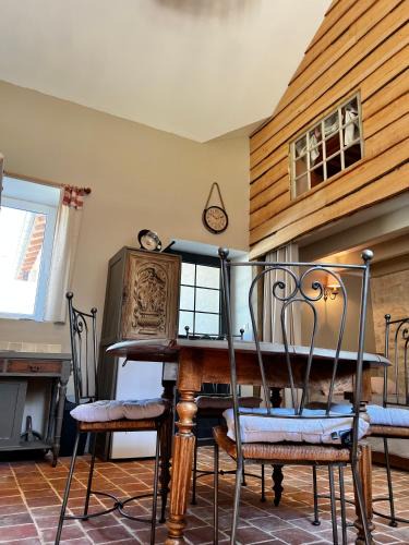 Sainte-Gemme-la-Plaine House | Le Grenier d'Odette