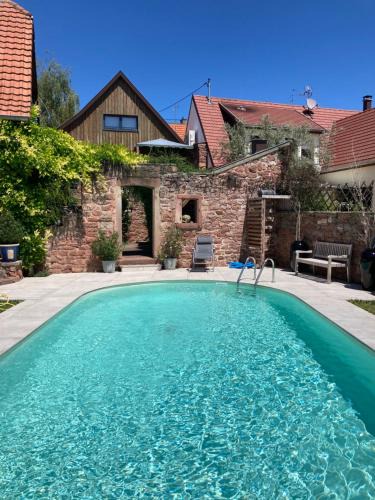 Marlenheim Apartment | Le Grenier - Piscine et SPA