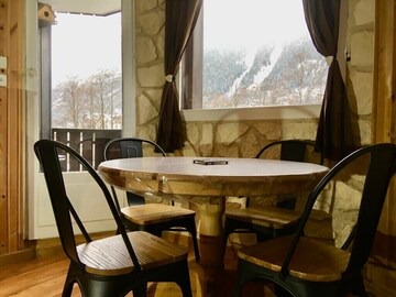 Chamonix City Centre Apartment | le grepon in Chamonix-Mont-Blanc