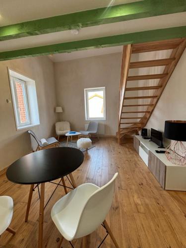 Roanne Apartment | Le Havre de Paix