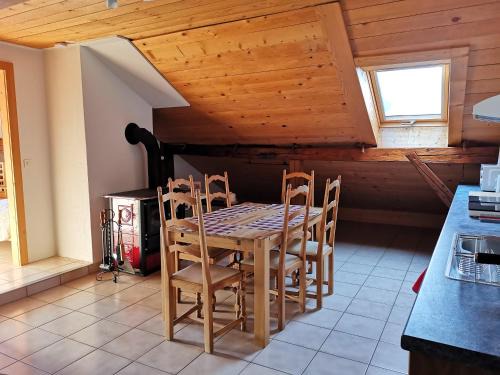 Brot-Plamboz Apartment | Le Havre des Tourbières