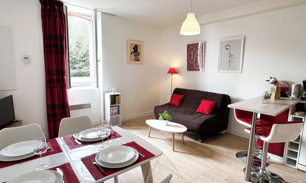Cancale Apartment | Le Havre du Port - T2, quiet, sleeps 4, near Port