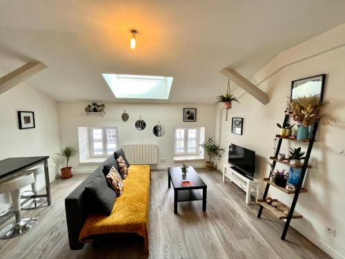 Rives Apartment | Le Jack' N Klo, accès terrasse de l'établissement