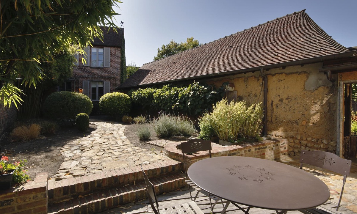 Conches-en-Ouche House | Le Jardin Découverte
