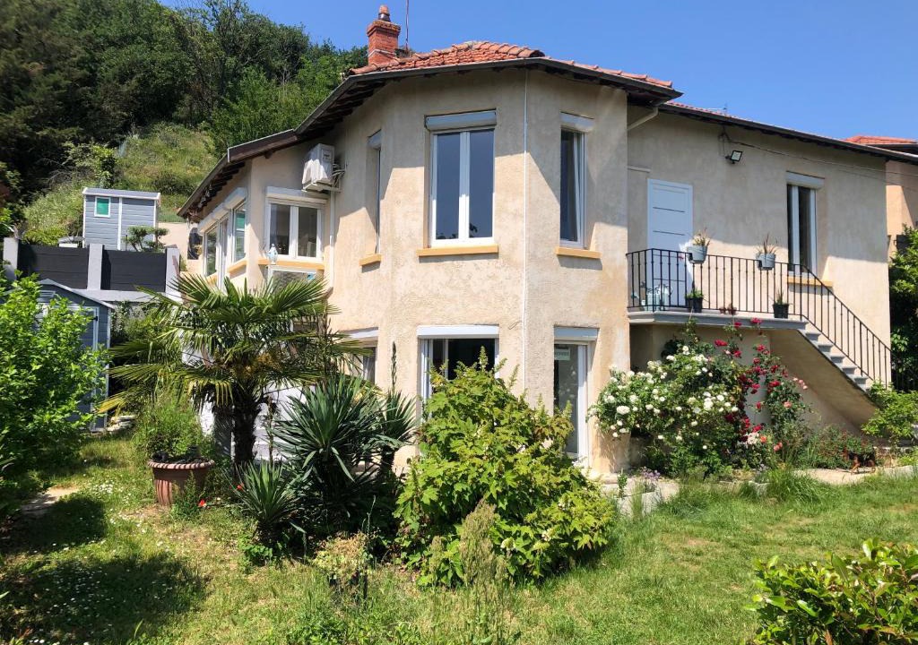 Vancia - Crepieux Apartment | Le jardin suspendu