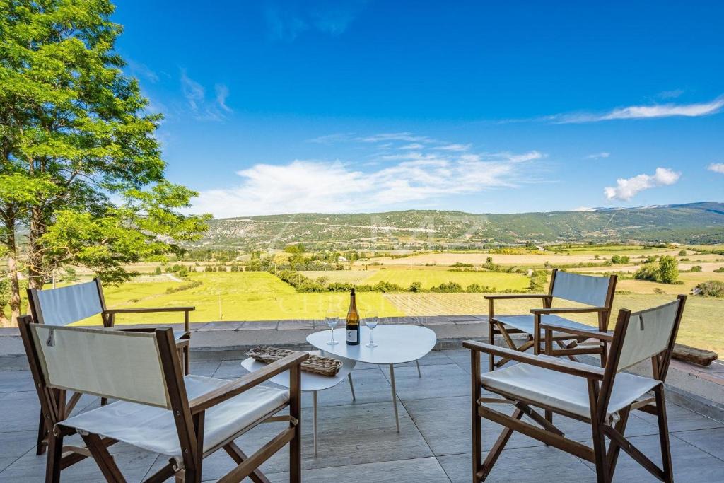 Sault House | Le JAS DE MARIE