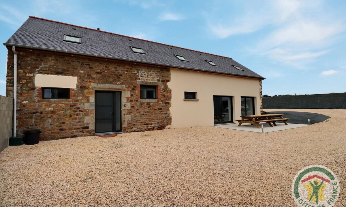 Parce House | Le Jaunouse - Parce - Gîte