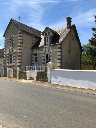 Mondoubleau House | Le lavoir