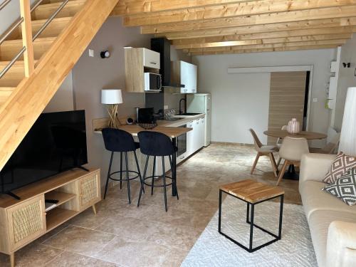 Lussac Apartment | Le Loft By Repaire de Maltus