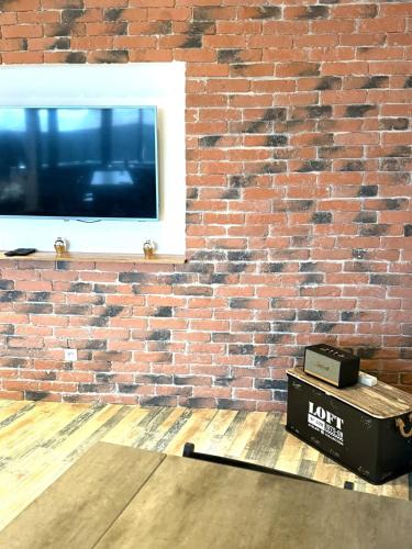 Eveux Apartment | Le Loft d 'Éveux - 2 places de parking