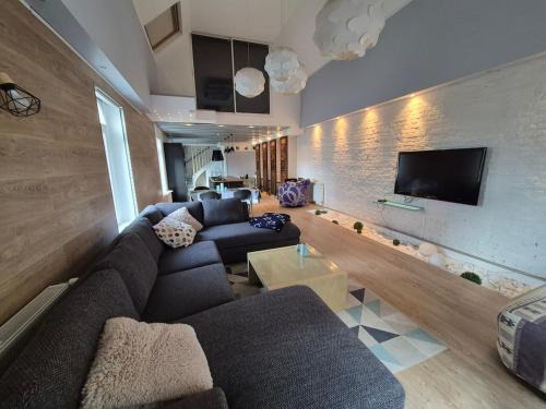 Caudry Apartment | Le loft de la basilique